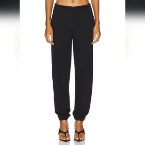 SKIMS Authentic Cotton Fleece Cotton Jogger NWT Onyx Color Size XS